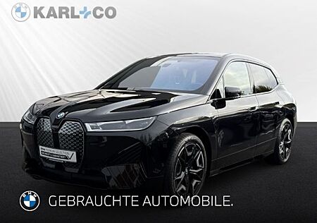 BMW iX gebraucht kaufen BMW iX M60 Park-Assistent 360 Kamera Bowers & Wilkin