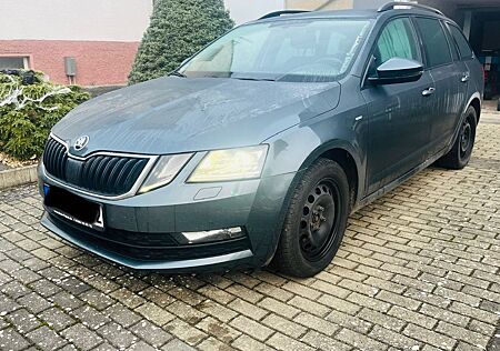 Skoda Octavia 2.0 TDI DSG CLEVER Combi CLEVER