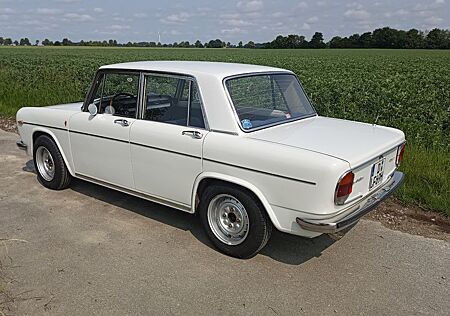 Lancia Fulvia Berlina 2. Serie