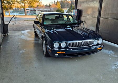 Jaguar XJ Sovereign 4.0 X308