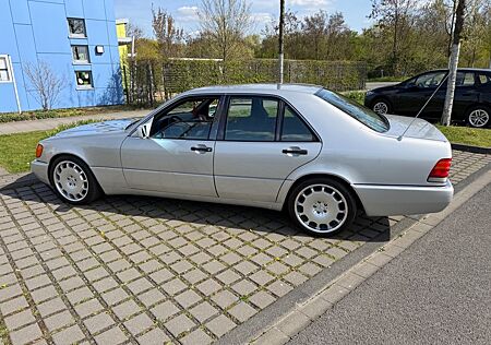Mercedes-Benz S 320