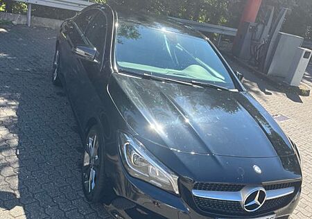 Mercedes-Benz CLA 180 CLA 180SCORE! Navi - voller Service - 8-fach Alu