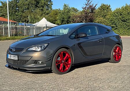 Opel Astra GTC 1.4 Turbo 103kW - Pano - PDC-AHK