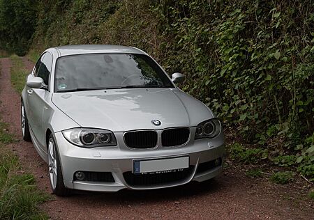 BMW 125i Coupé | N52 Sauger | M-Paket |TÜV 02/25