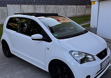 Seat Mii 1.0 75 Ps Style Pano, Beats, Black, Carplay