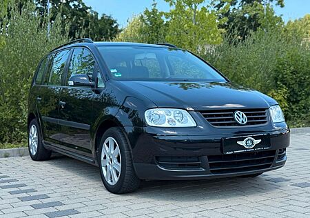 VW Touran Volkswagen TÜV NEU/SHZ/SERVO/KLIMA