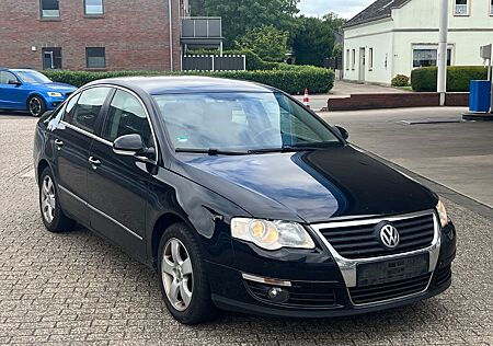 VW Passat Volkswagen 2.0 TDI Lim. Comfortline