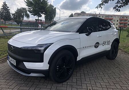Volvo EX30 CC Ultra Twin Motor