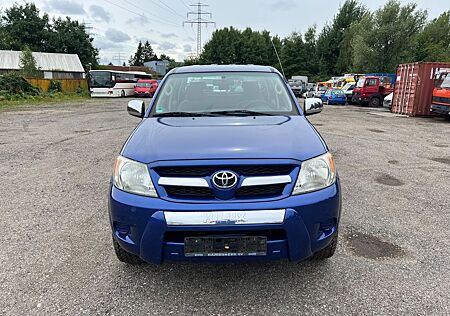 Toyota Hilux 4x4