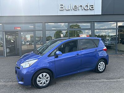 Toyota Verso-S Life Automatik Allwetterreifen 1. Hand