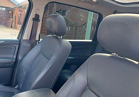 Ford S-Max 2,0 TDCi 120kW DPF Titanium PowerShift...