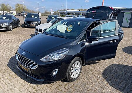Ford Fiesta Titanium 1 Hand tel: +491727199990