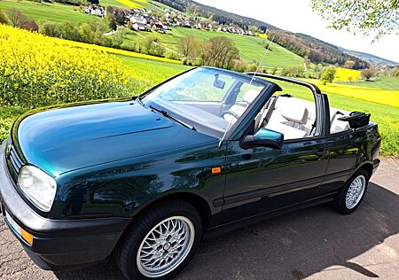 VW Golf Volkswagen 1.8 Cabrio *TOPZUSTAND*