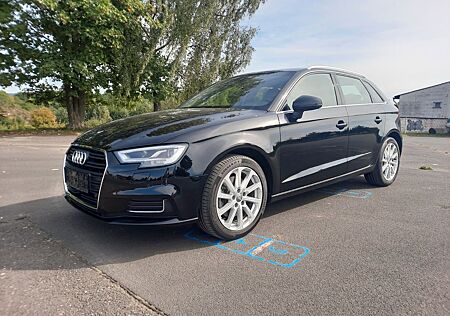 Audi A3 2.0 TFSI S tronic quattro design Sportback