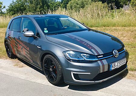 VW Golf Volkswagen e - TOP Zustand Fahrschule