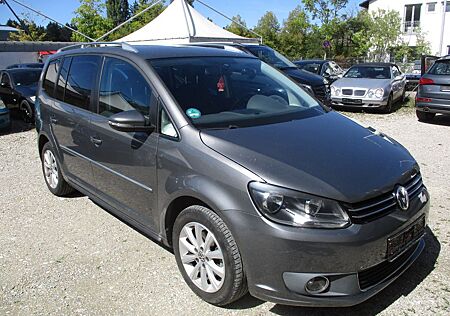 VW Touran Volkswagen Highline BMT Klima Navi Kamera