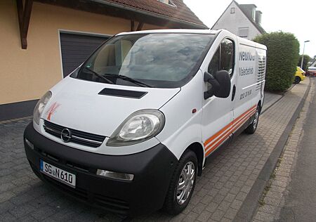 Opel Vivaro ,TÜV fast NEU!; viele Reparaturen!!