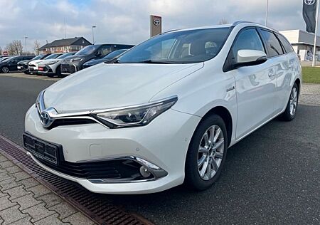 Toyota Auris Sport