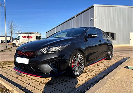 Kia Pro_ceed ProCeed 1.6 GT mit AHK TÜV/ Service neu