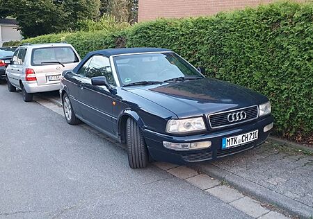 Audi Cabriolet 1.8 - mit frischem TÜV