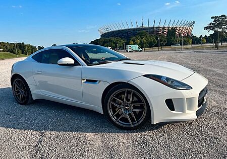 Jaguar F-Type 3.0 L V6 coupe 380HP custom interior