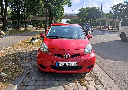Toyota Aygo (X) Aygo (X) 1,0 City City