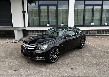 Mercedes-Benz C 180 BlueEFFICIENCY Coupé Edition 1 Edition 1