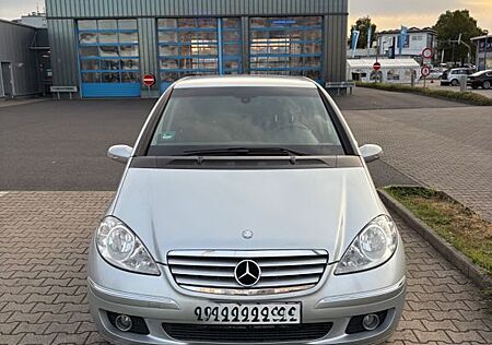Mercedes-Benz A 150 ELEGANCE Elegance