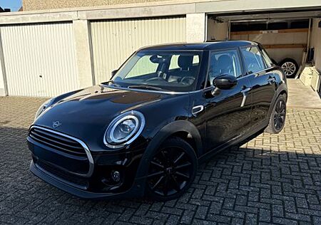 Mini Cooper D Chili LED Navi AppleCarPlay Leder PDC