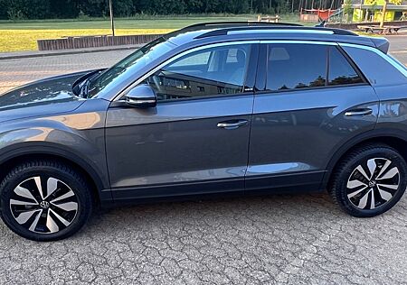 VW T-Roc Volkswagen Move