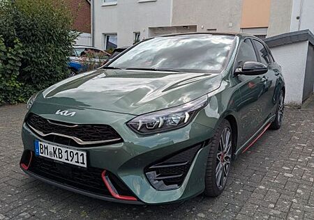 Kia Cee'd / Ceed 1.6 T-GDI DCT GT GT