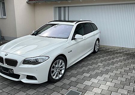 BMW 520 d Touring Sport.Aut M-Sportpaket/RFK/Pano/19