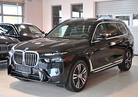 BMW X7 xDrive 40 d M Sport Black-sapphire