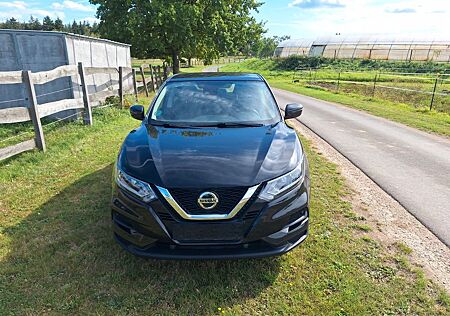 Nissan Qashqai 1.2 DIG-T Acenta Acenta