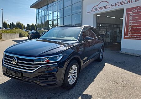 VW Touareg Volkswagen 3.0 V6 TDI 4MOTION/MATRIX/4CORNER/AHK