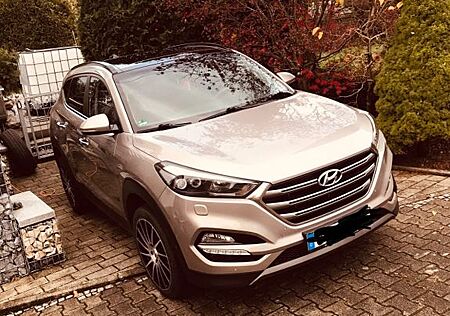 Hyundai Tucson 2.0 CRDi 135kW Premium 4WD Automatik ...