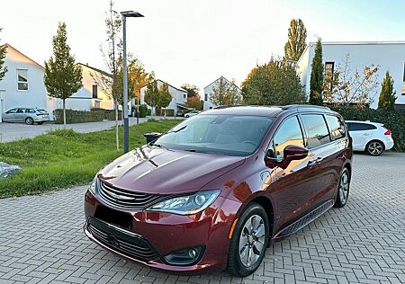 Chrysler Pacifica Hybrid Limited 7 Sitze 360° ACC AHK