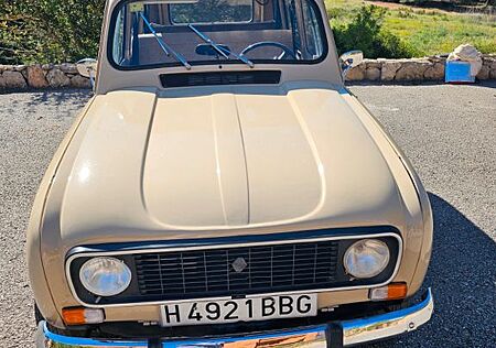 Renault R 4