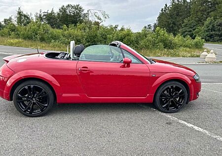 Audi TT Roadster 1.8T 132 kW -