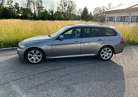 BMW 325i xDrive Touring Individual
