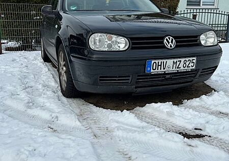 VW Golf Volkswagen 2.3 tiptronic Highline Highline