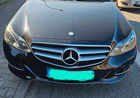 Mercedes-Benz E 220 BlueTEC BE T Edition ELEGANCE Auto Edi...