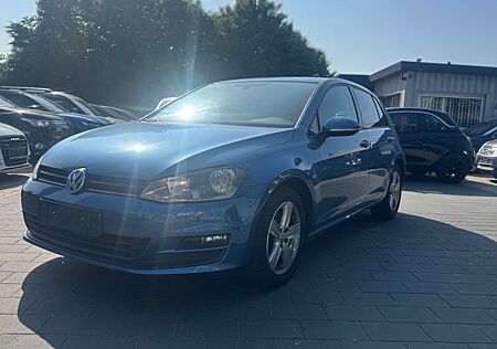 VW Golf Volkswagen VII Lim. Comfortline BMT