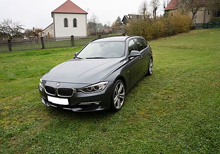 BMW 335d xDrive Touring Luxury Line Automat. Lux...