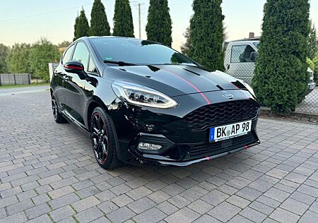 Ford Fiesta 1,0 EcoBoost 103kW S/S ST-Line Black ...