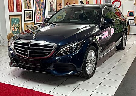 Mercedes-Benz C 250 T BlueTec / d 4Matic Pano StdHz AHK Garant