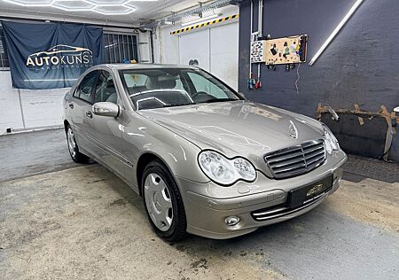 Mercedes-Benz C 240 C Limousine 4 Matic 1.Hand Leder XENON PDC