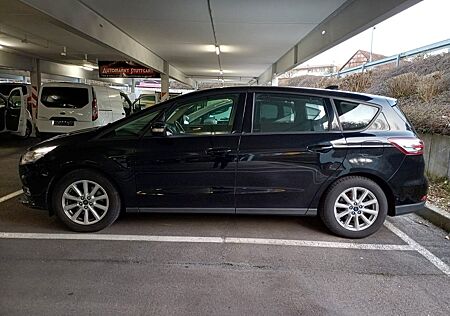 Ford S-Max 2.0Tdci*StandHZG*Kamera*Navi*AHK*PDC*SHZ*