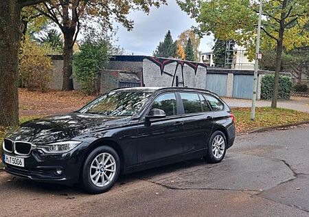 BMW 320d xDrive Touring Automatic -