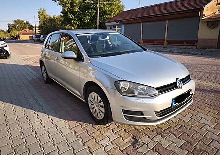 VW Golf Volkswagen 1.2 TSI BMT Trendline Variant Trendline
